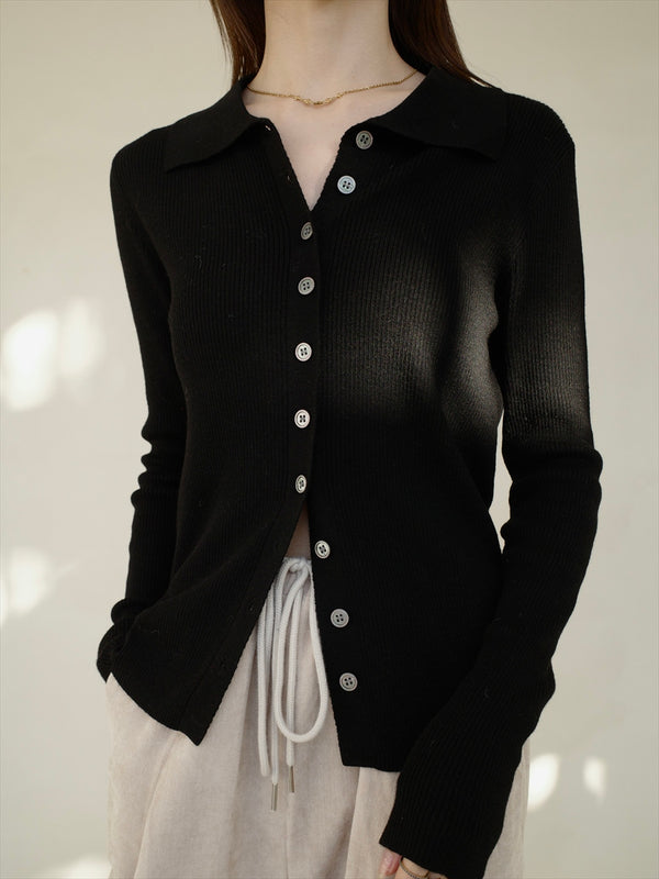 button line polo neck knit