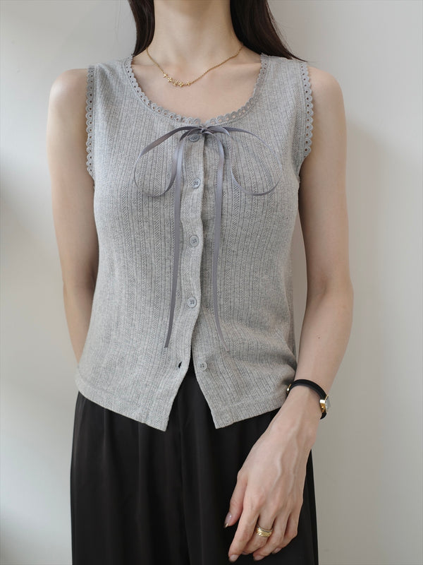 picot lace ribbon top / grey