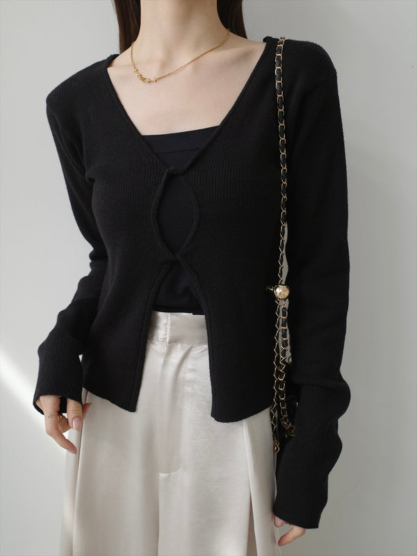twist design knit top / black
